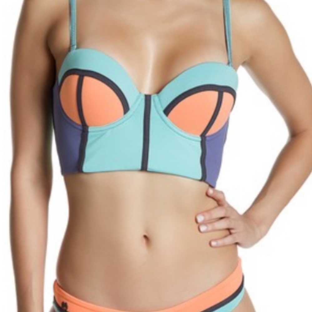 MAAJI REVERSIBLE Bikini medium Swim Vacation Summer Multi-color Resort